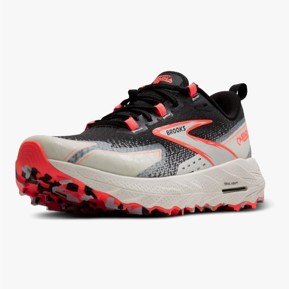 Brooks Cascadia 18 mountain trail running shoe